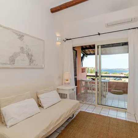 Casa Baia Del Faro Lägenhet *
